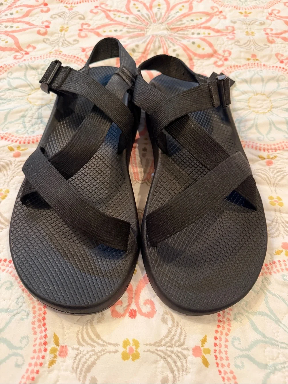 Chaco Classic Sports Cross-Strap Sandals